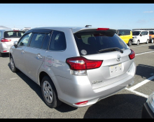 Toyota Corolla Fielder 2018