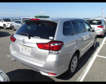 Toyota Corolla Fielder 2018