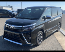 Toyota Voxy 2019