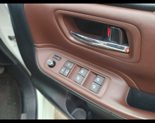 Toyota Esquire 2016