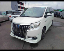 Toyota Esquire 2016