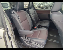 Toyota Esquire 2016