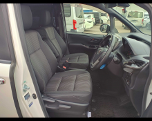 Toyota Voxy 2017
