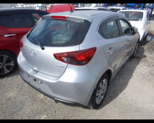 Mazda Mazda2 2022