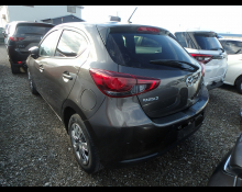 Mazda Mazda2 2020