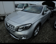 Mercedes-Benz GLA-class 2020