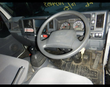 Isuzu Elf 2016