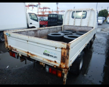 Isuzu Elf 2016