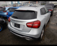 Mercedes-Benz GLA-class 2020
