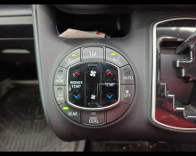 Toyota Voxy 2015