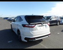 Toyota Harrier 2018