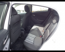 Mazda Mazda2 2021