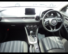 Mazda Mazda2 2021