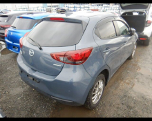 Mazda Mazda2 2022