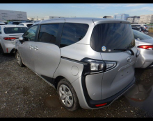 Toyota Sienta 2020