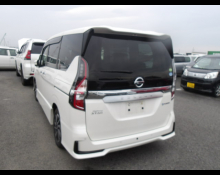 Nissan Serena 2020
