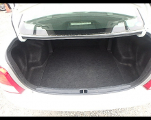 Toyota Corolla Axio 2012