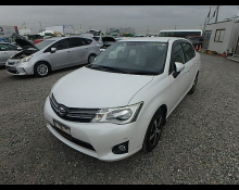 Toyota Corolla Axio 2012