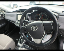 Toyota Corolla Axio 2012