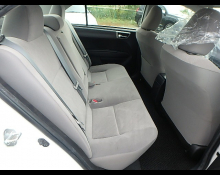 Toyota Corolla Axio 2012