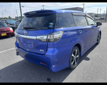 Toyota Wish 2015