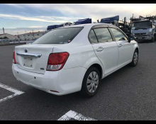 Toyota Corolla Axio 2015