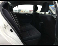 Toyota Corolla Axio 2015