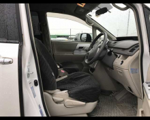 Toyota Noah 2012