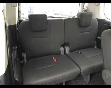Toyota Noah 2013