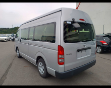 Toyota Hiace Commuter 2016