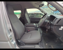Toyota Hiace Commuter 2016