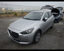 Mazda Mazda2 2020