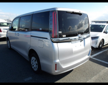 Toyota Noah 2019