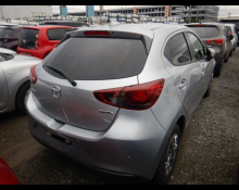 Mazda Mazda2 2020
