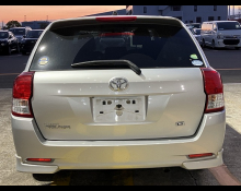 Toyota Corolla Fielder 2012