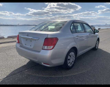 Toyota Corolla Axio 2014