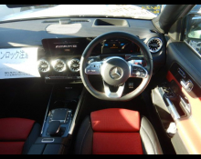 Mercedes-Benz GLB-Class 2021