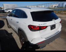 Mercedes-Benz GLA-class 2020