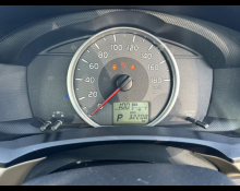 Toyota Corolla Axio 2012