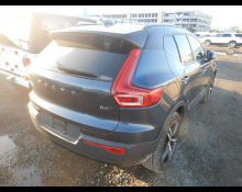 Volvo XC40 2021