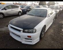 Nissan Skyline 2000
