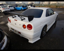 Nissan Skyline 2000