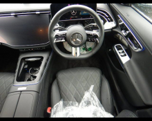 Mercedes-Benz E-Class 2024