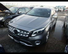 Mercedes-Benz GLA-class 2020