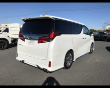 Toyota Alphard 2020