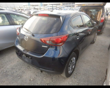 Mazda Mazda2 2022