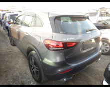 Mercedes-Benz GLA-class 2021