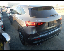 Mercedes-Benz GLA-class 2020