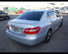 Mercedes-Benz E-Class 2010