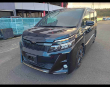 Toyota Voxy 2017